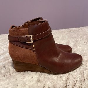 Dr. Scholl’s booties!